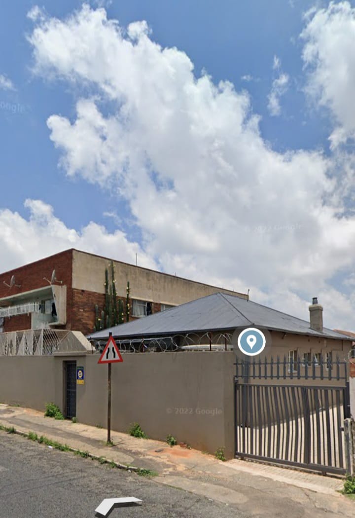 NSFAS Singles in Brixton