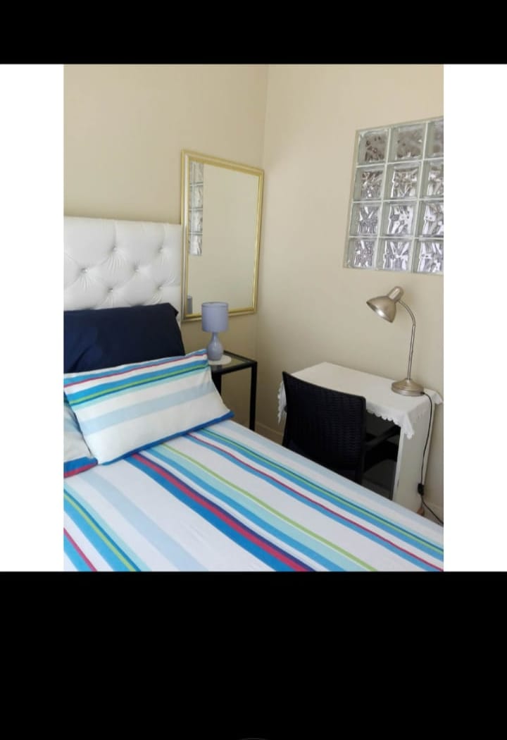 2 bedroom cottage in Randburg
