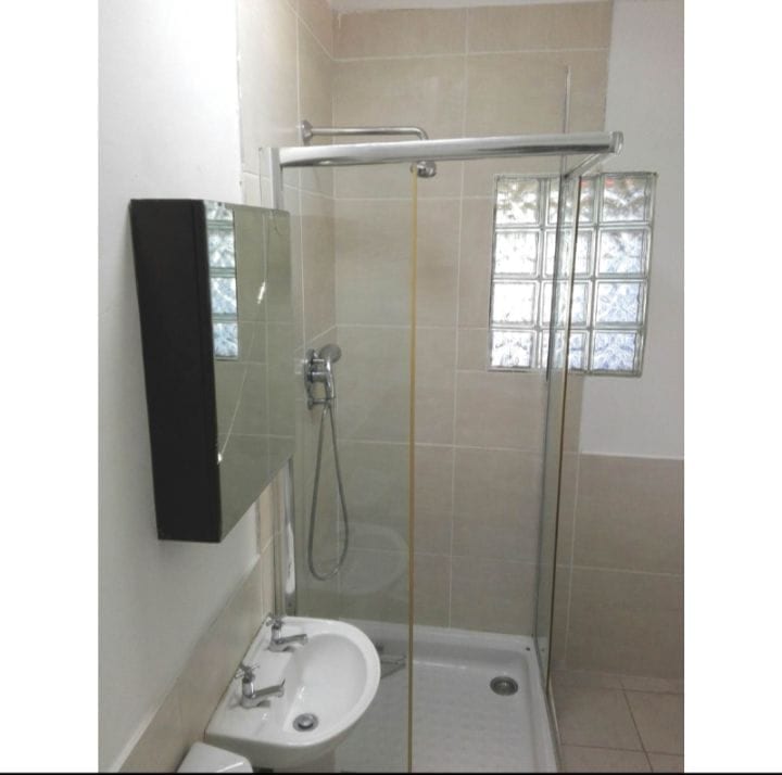 2 bedroom cottage in Randburg