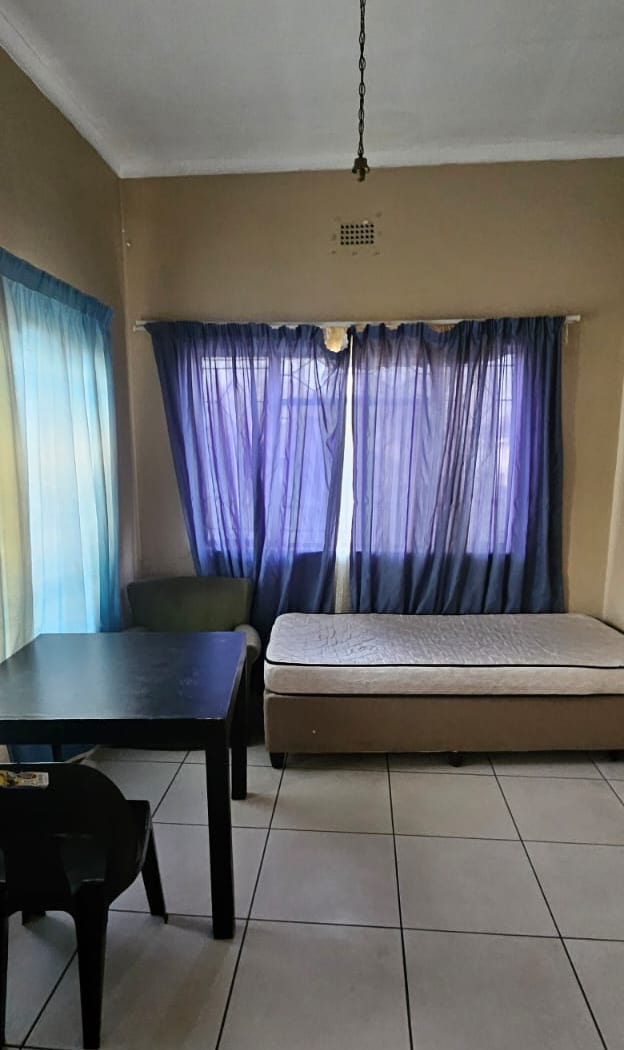 Ladies-Only Accommodation in Melville
