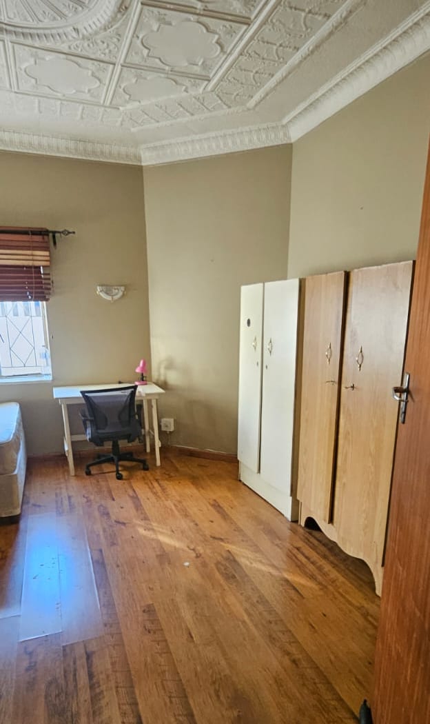 Ladies-Only Accommodation in Melville