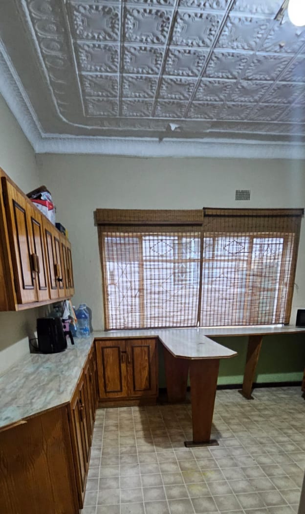 Ladies-Only Accommodation in Melville