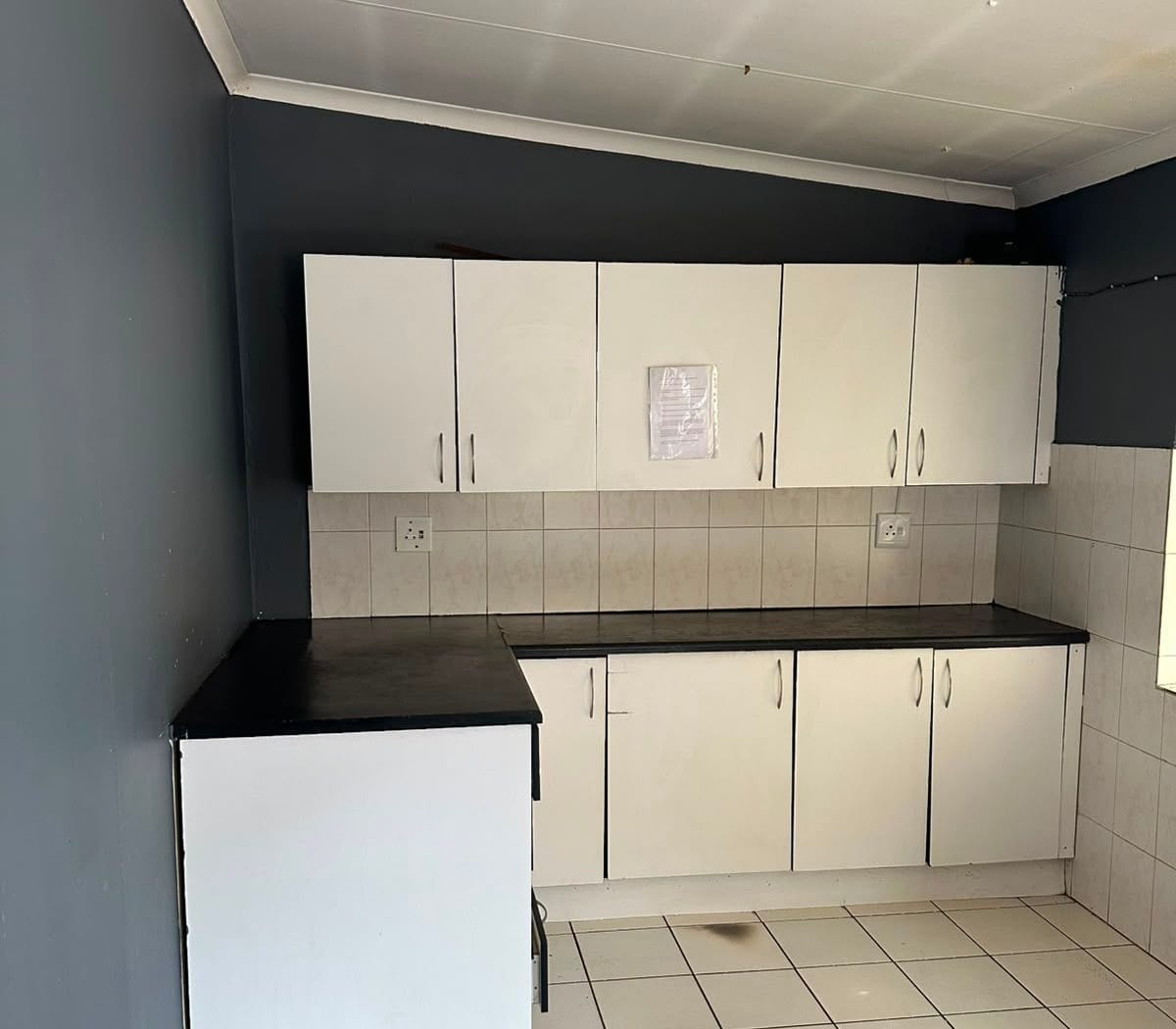 Accommodation in Westdene