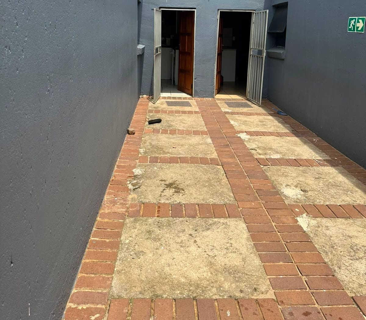 Accommodation in Westdene