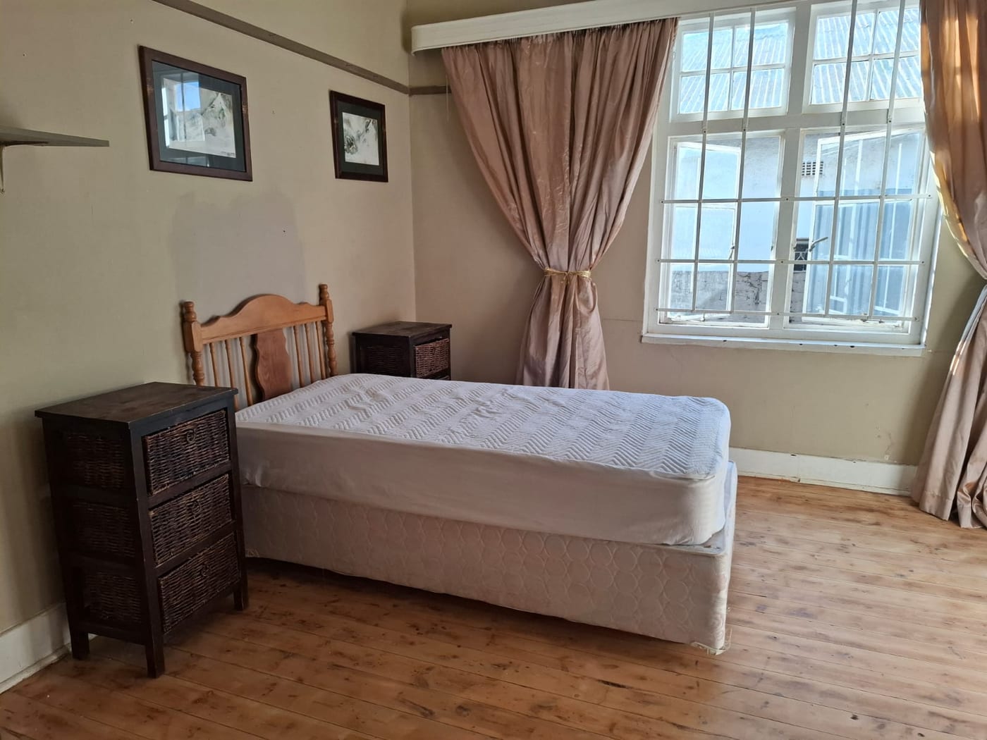 NSFAS Rooms in Brixton
