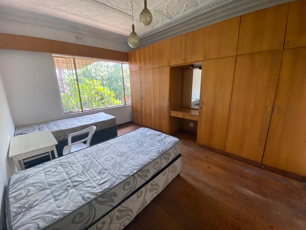 Rooms in Westdene
