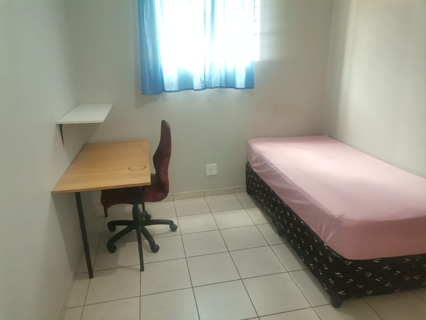 UJ NSFAS / Public Bursary Singles & Ensuites Brixton