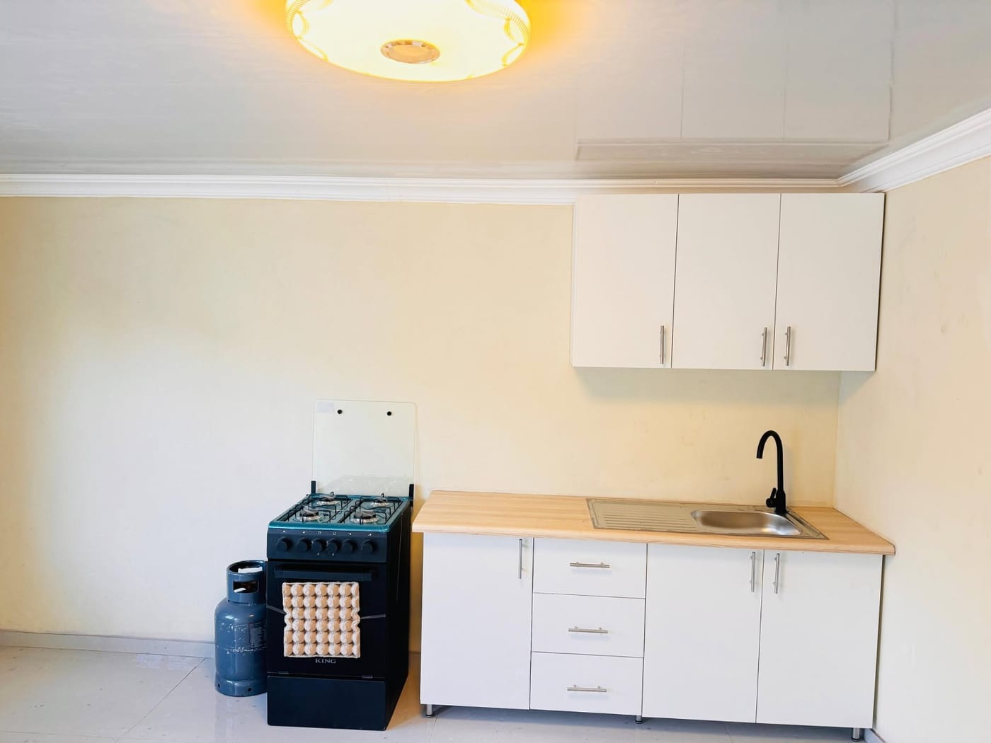 1 bedroom cottage in Kelvin, Sandton
