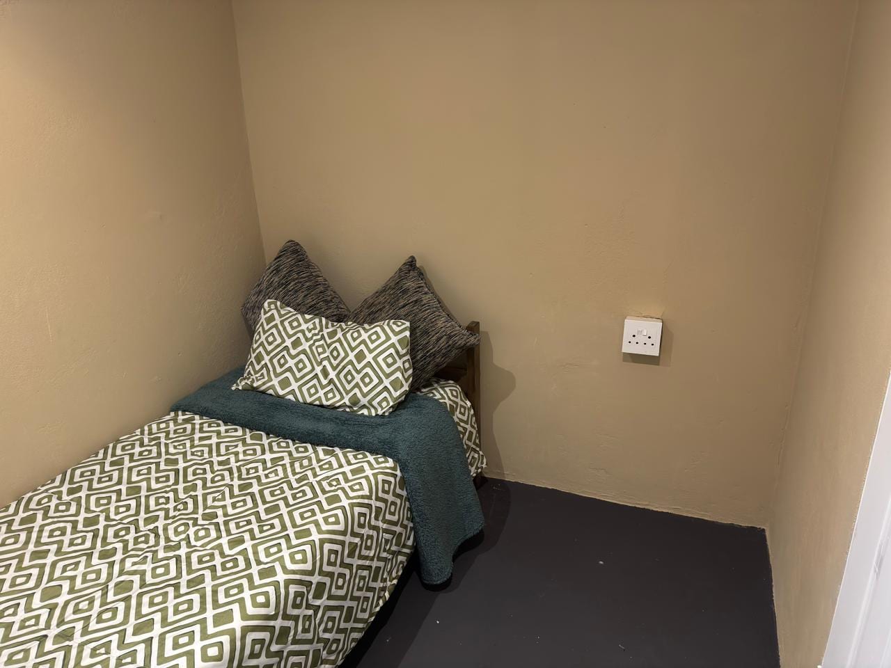 Cottage in Buccleuch, Sandton