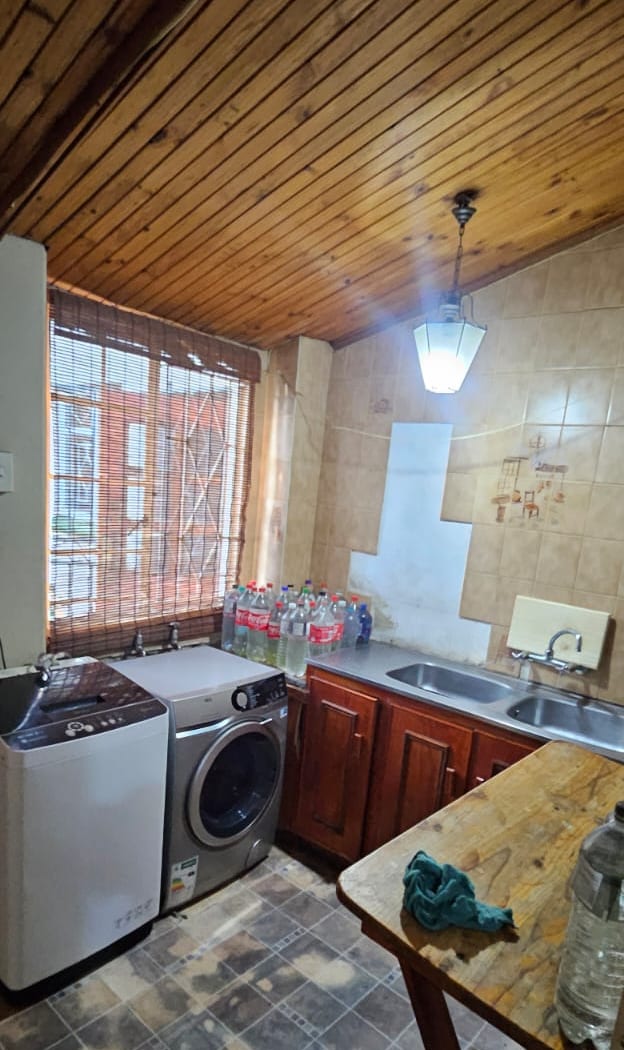 2 bedroom cottage in Auckland Park