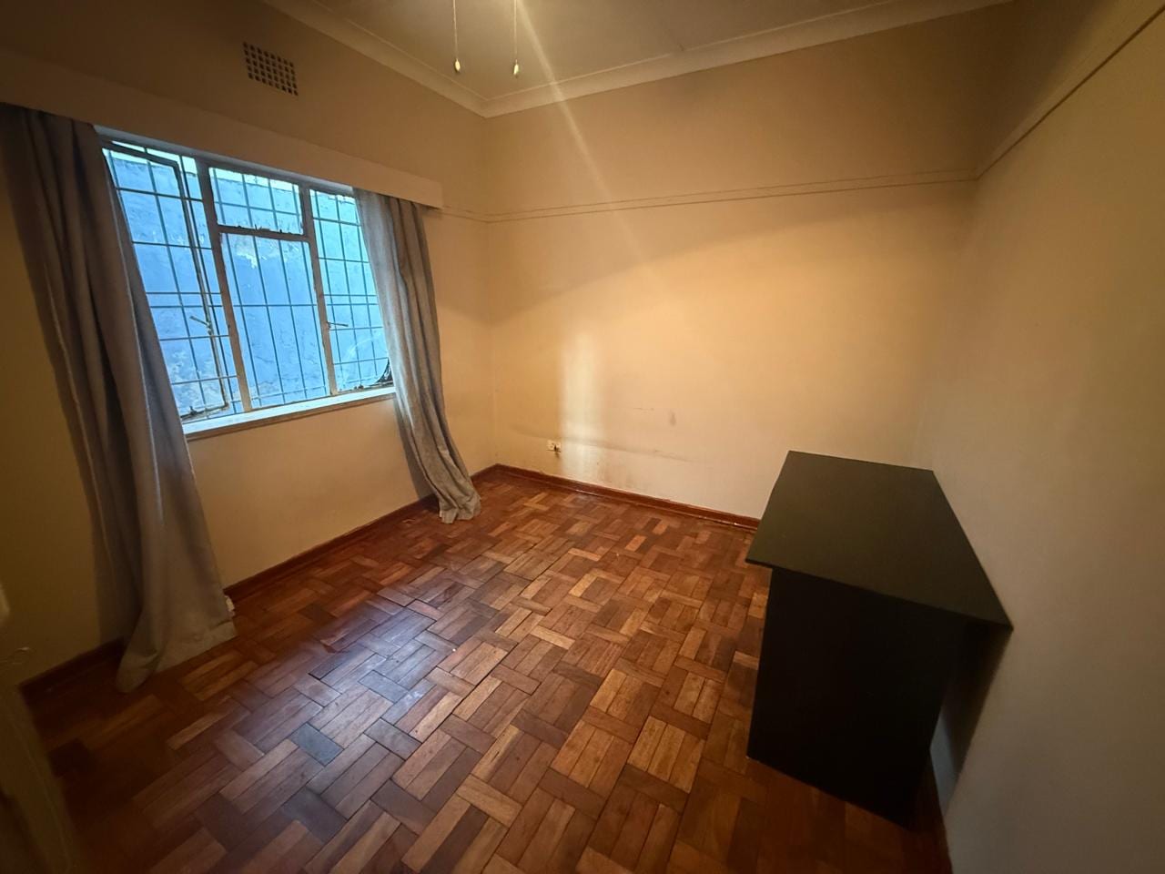 Accommodation in Westdene