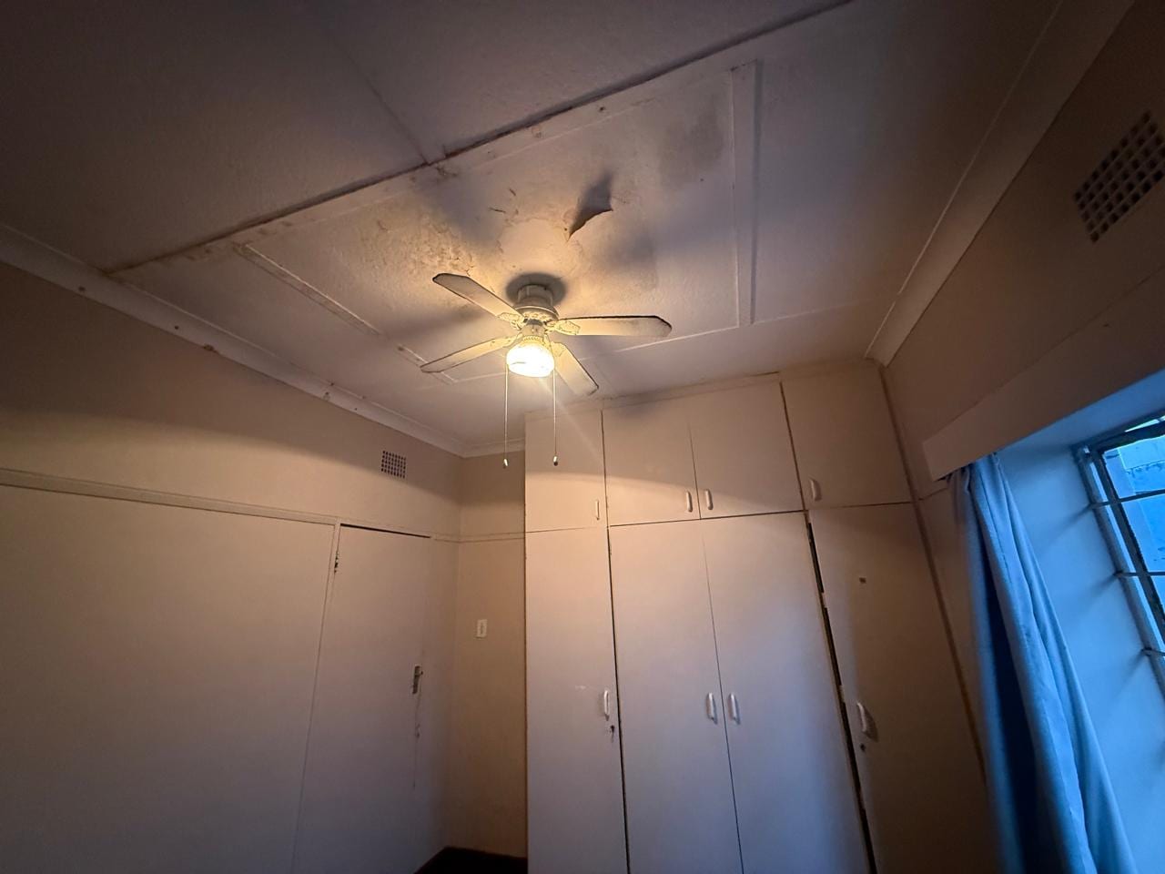 Accommodation in Westdene