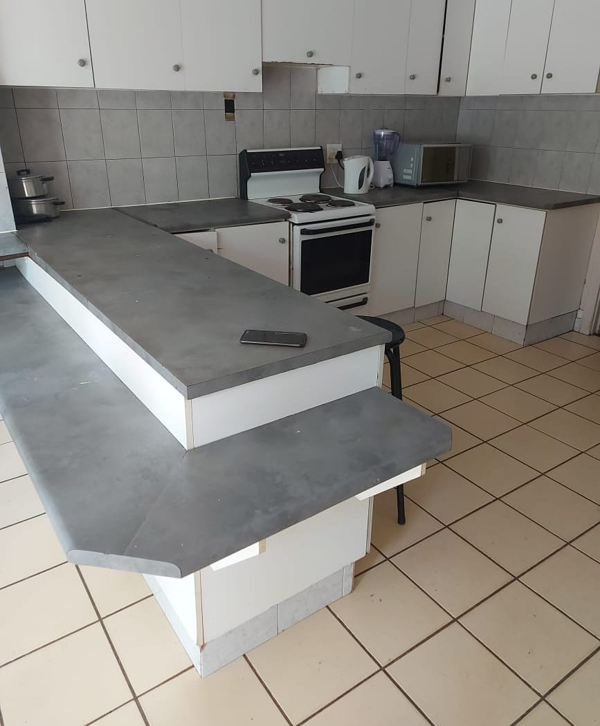 Accommodation in Westdene