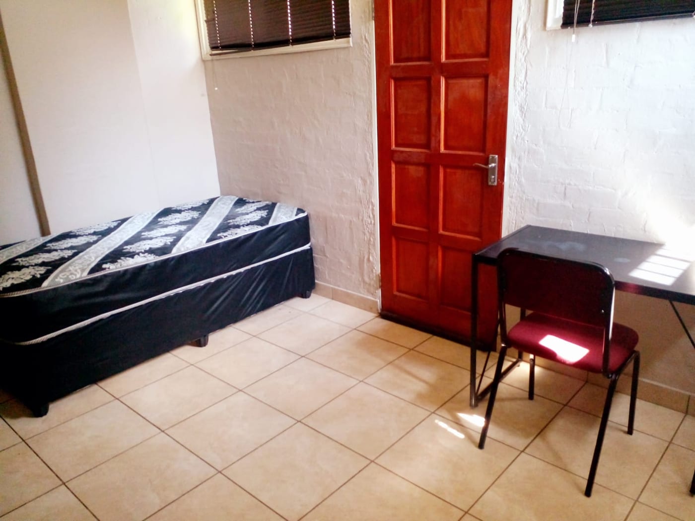 Rooms in Hurst Hill