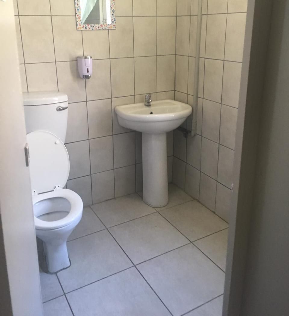 Rooms in Westdene