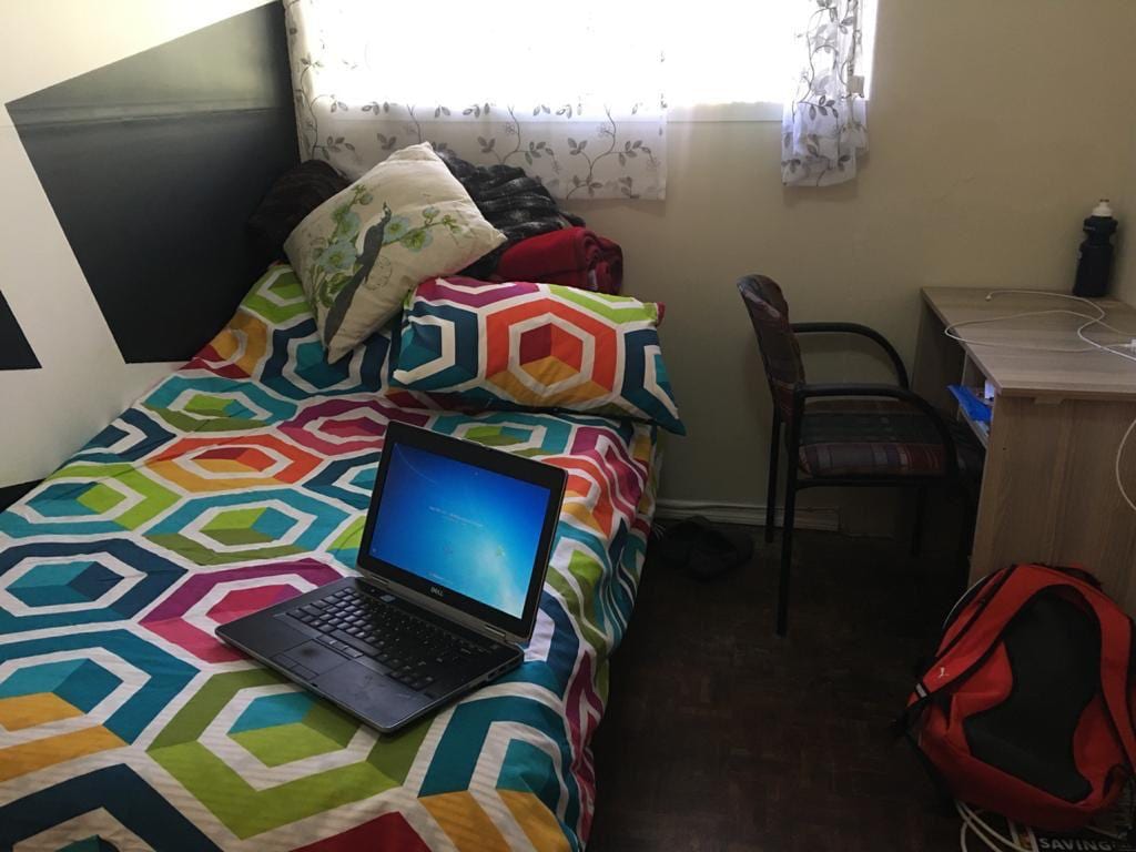 Single rooms in Auckland Park