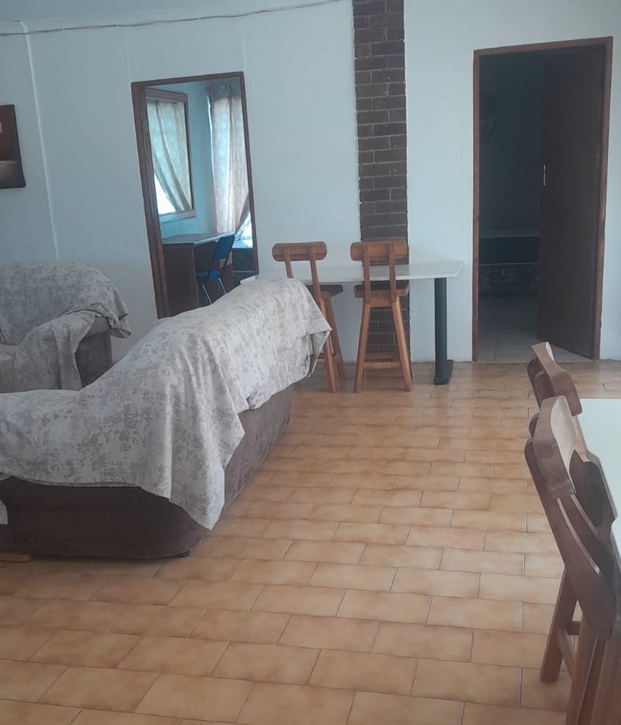 Ladies only single rooms in Rossmore