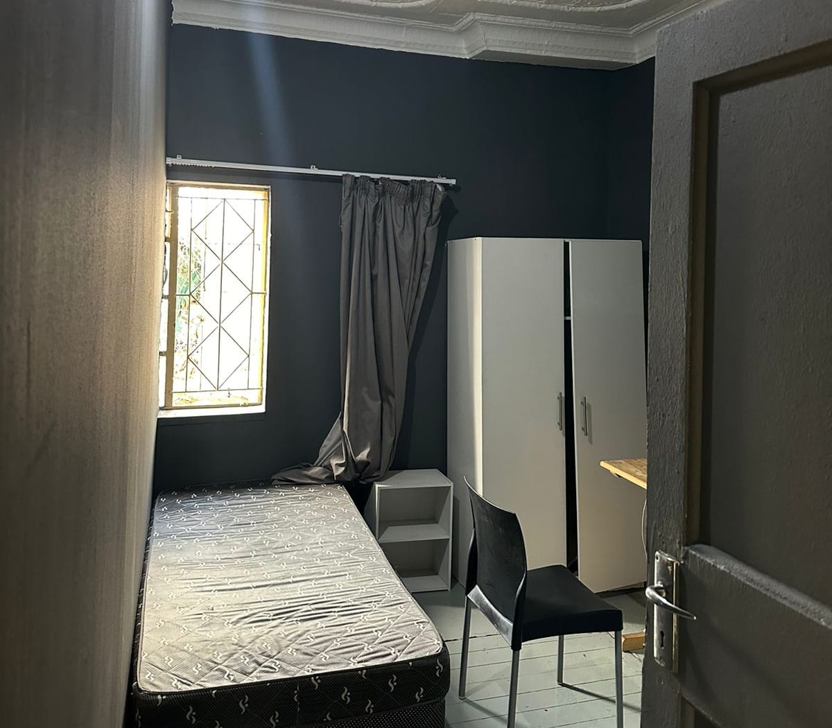 Single rooms in Hurst Hill