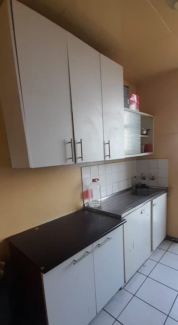 2 Bedroom apartment in Sophiatown