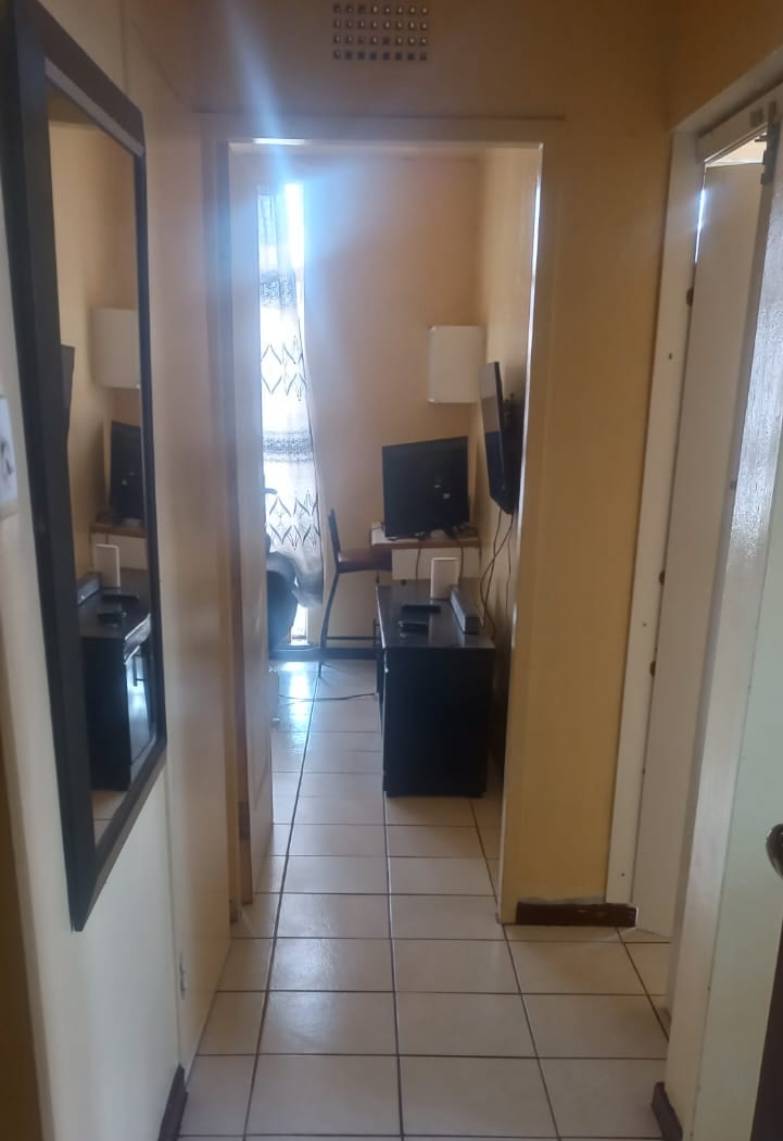 2 Bedroom apartment in Sophiatown