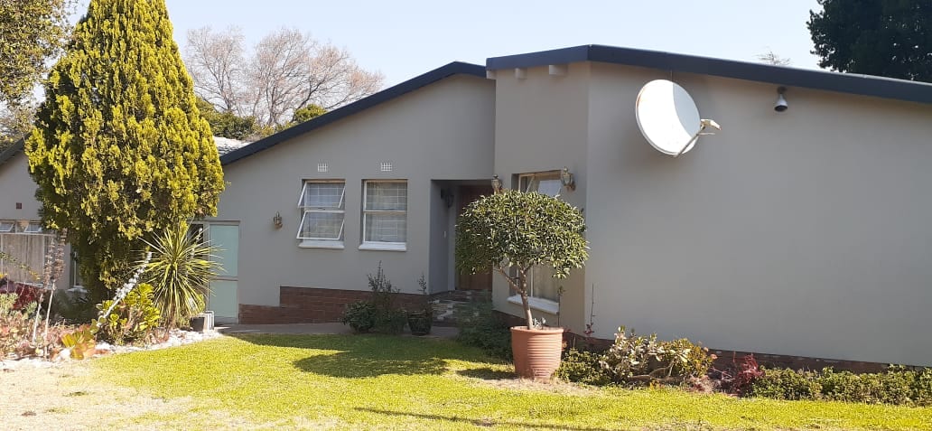 Single rooms in Randburg