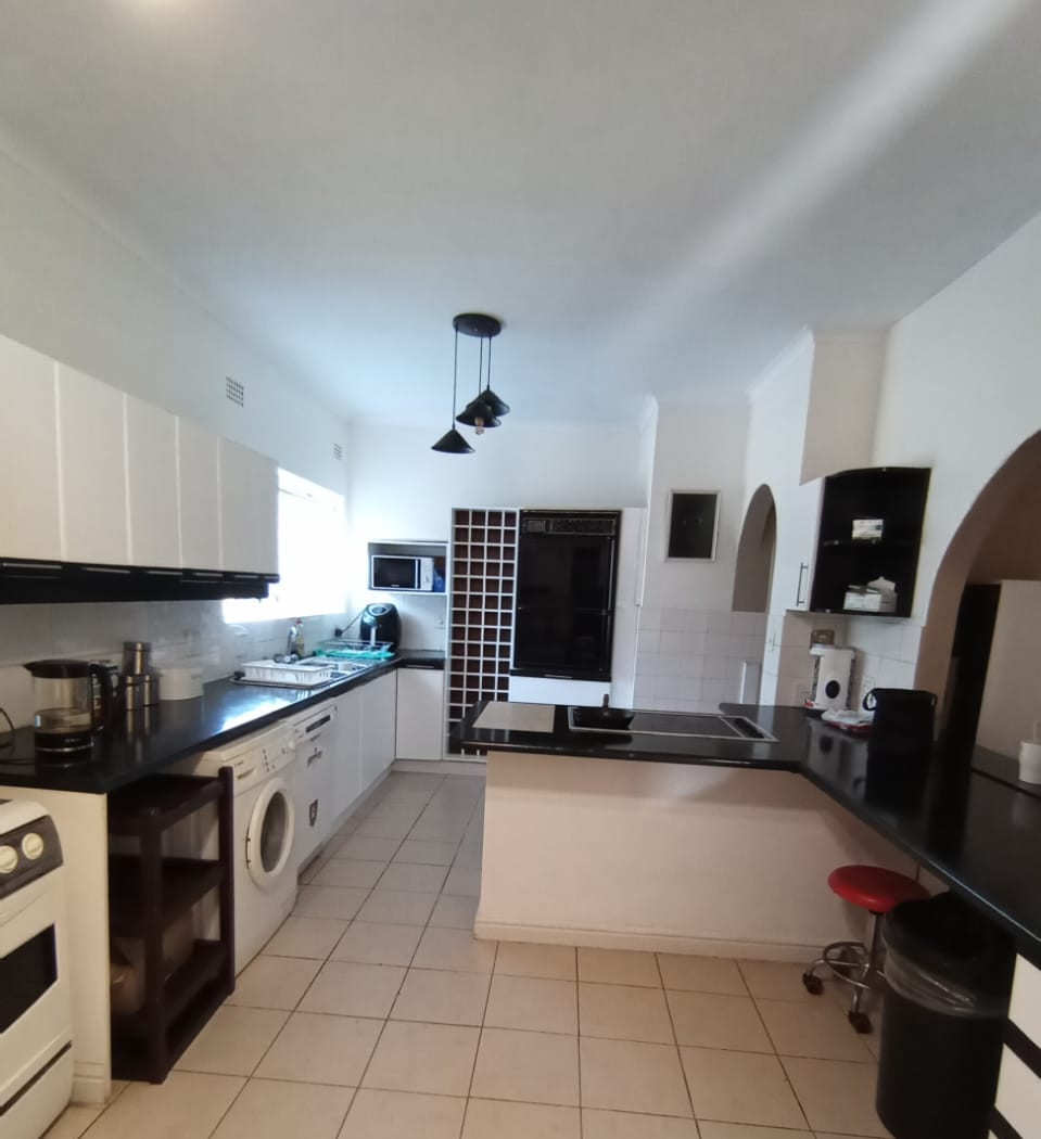 Single rooms in Randburg