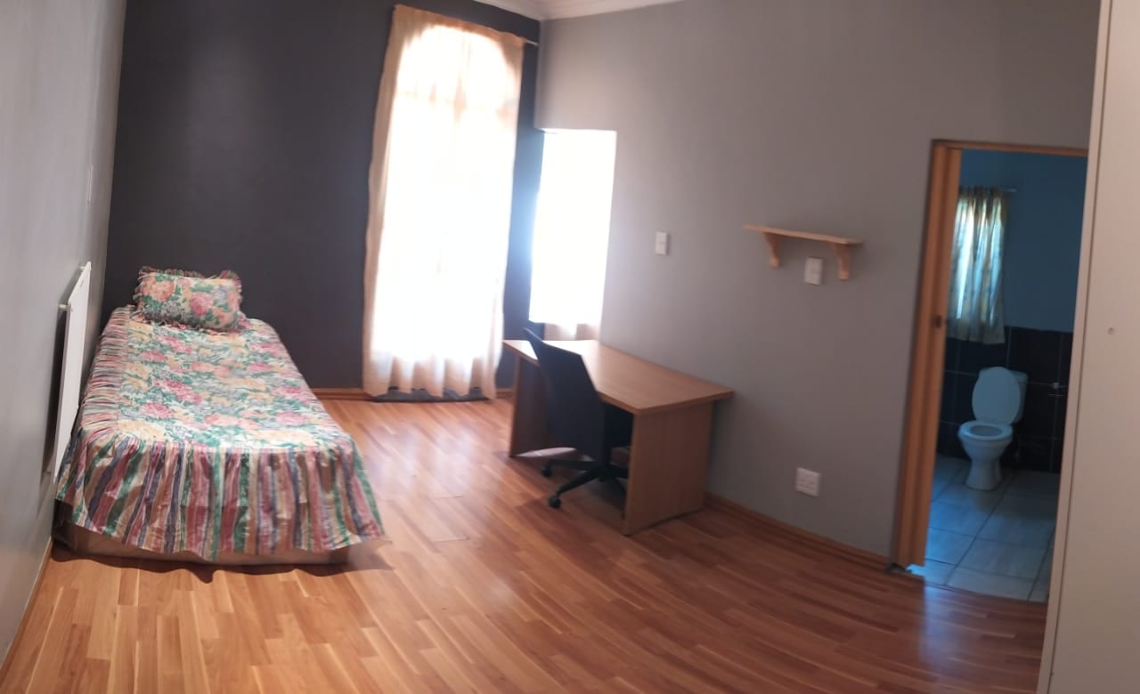 Single rooms in Auckland Park